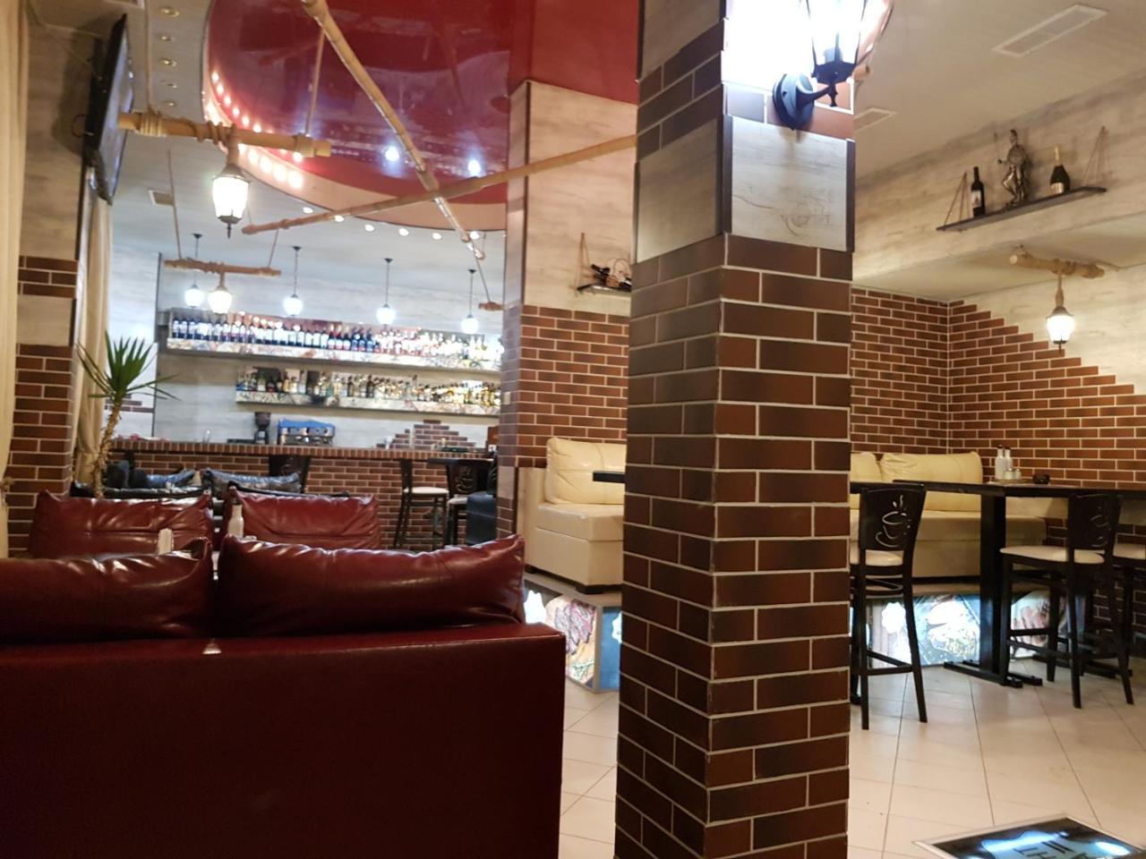 Tiara Hotel 도브리치 외부 사진